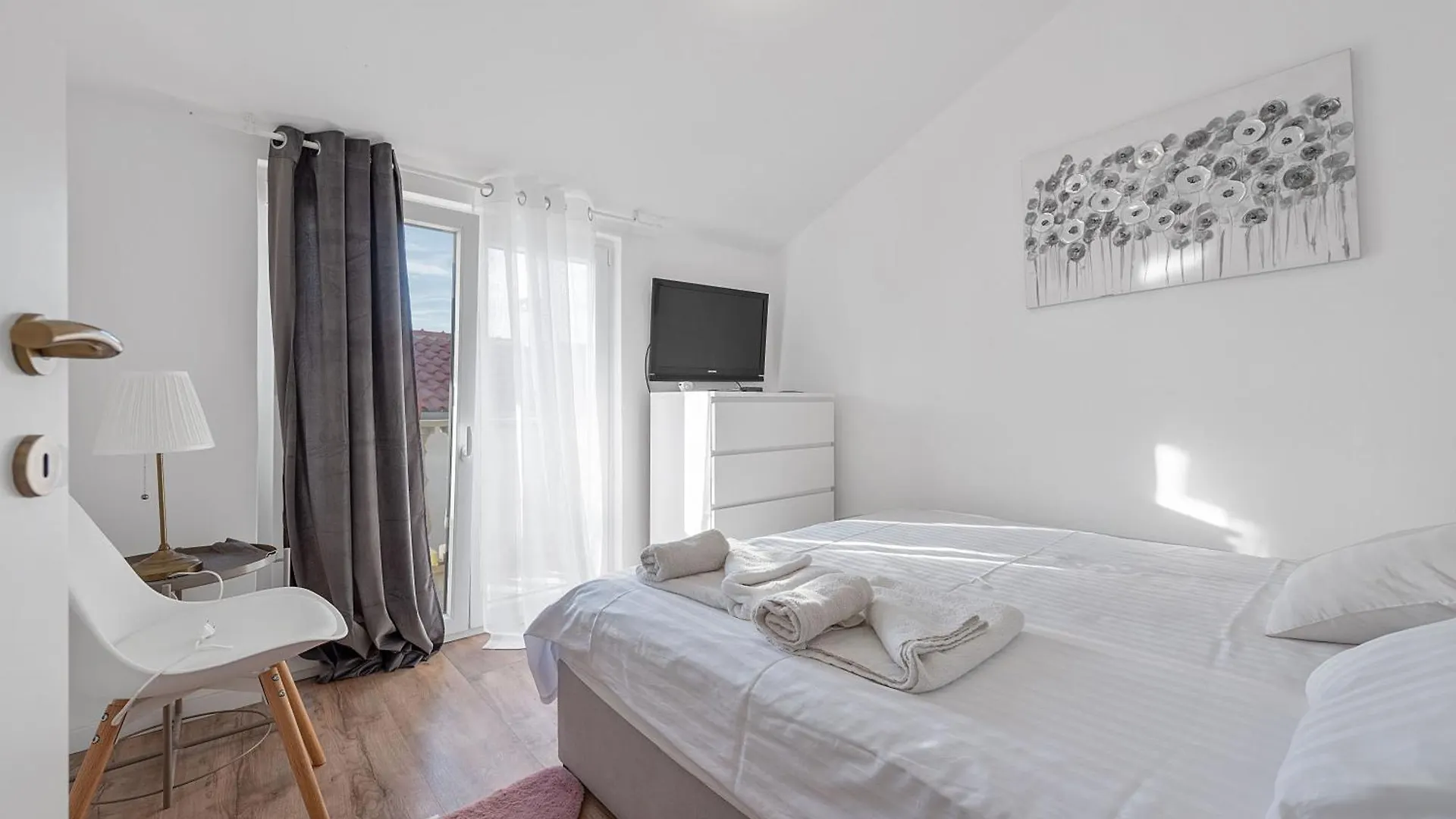 Apartments Petrina Sveti Filip i Jakov Kroatien