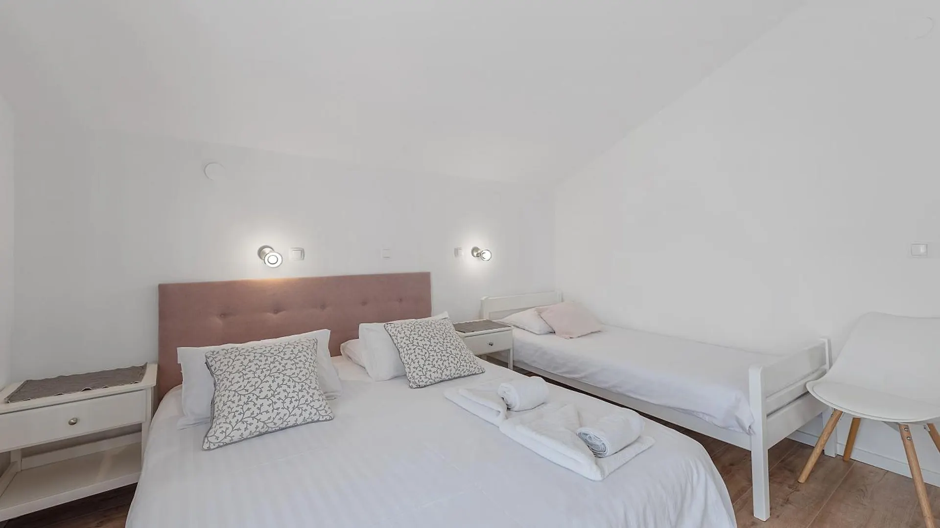 Apartments Petrina Sveti Filip i Jakov